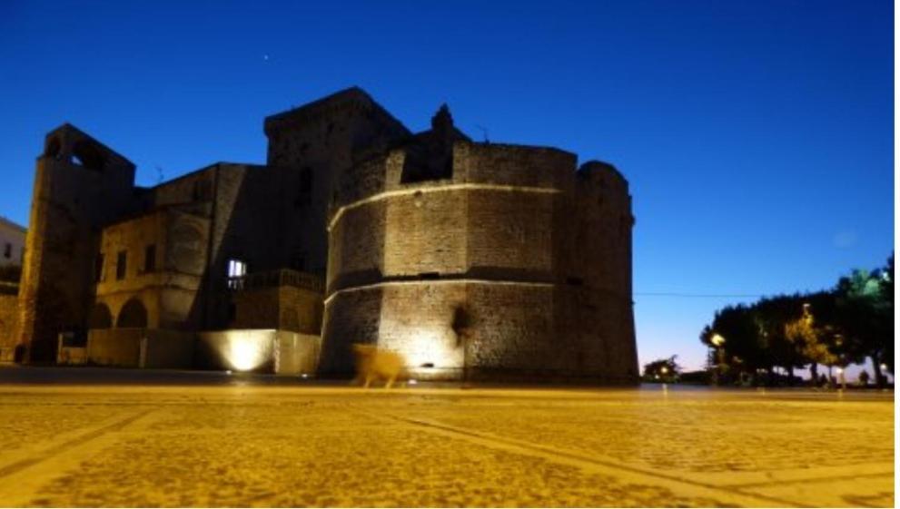 Le Scale Di Pietra Bed and Breakfast Conversano Exteriör bild