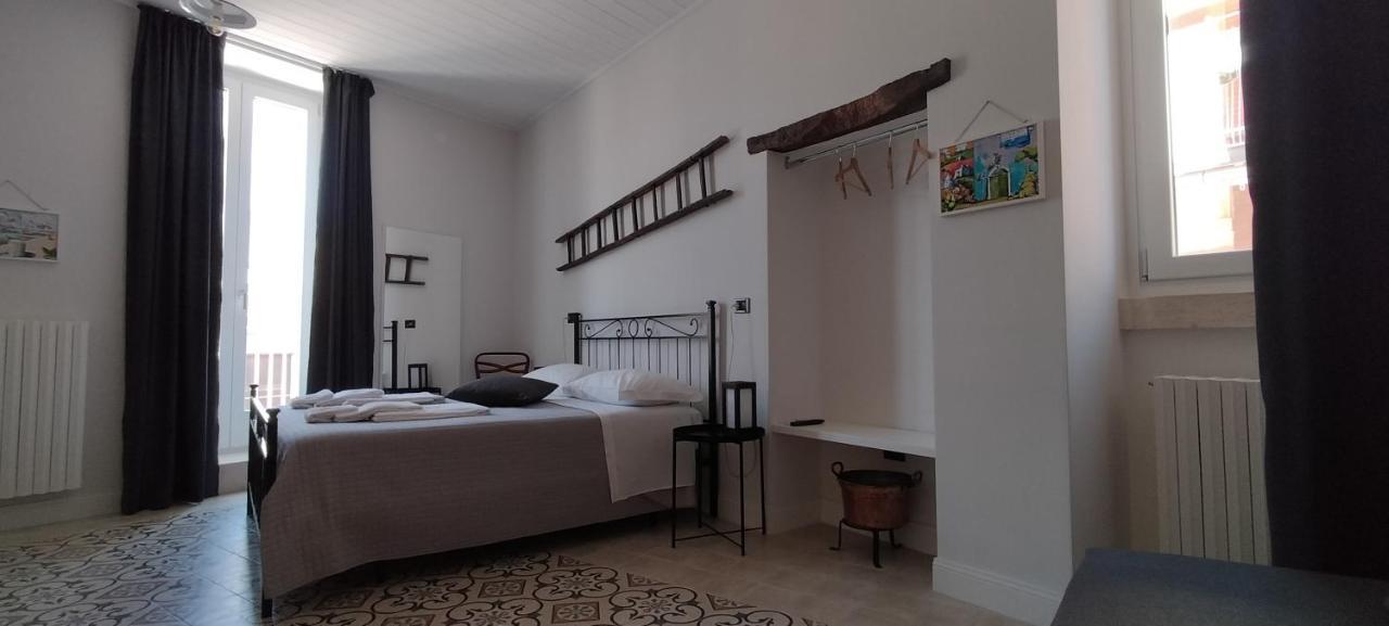 Le Scale Di Pietra Bed and Breakfast Conversano Exteriör bild